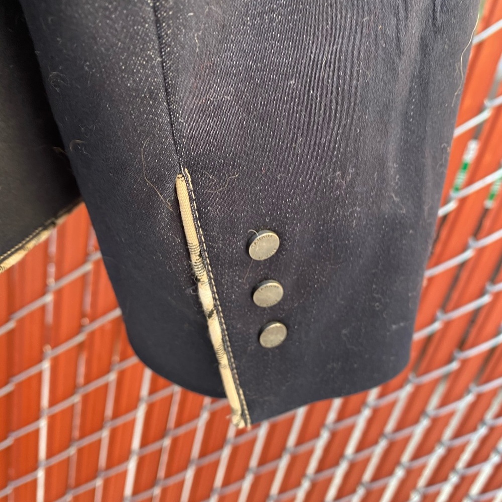 Jacket - Picture 5 of 6